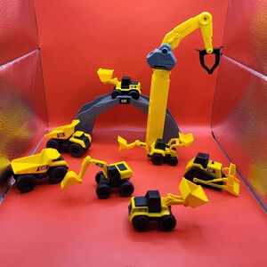 CAT Little Machines Lot of 9 Construction Vehicles Machines Bridge Caterpillar